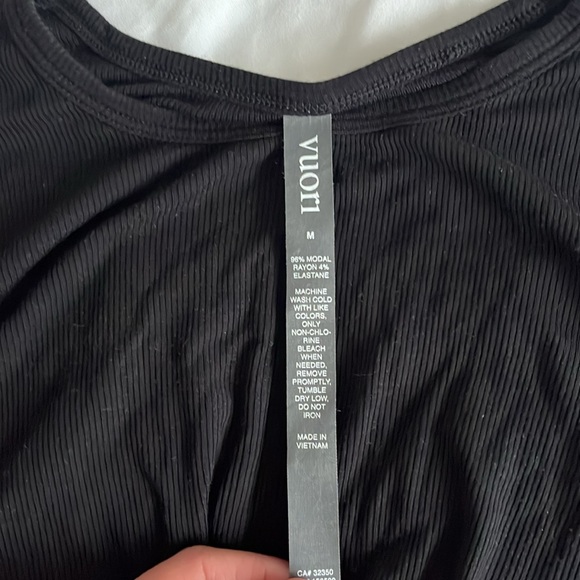 Vuori cove twist top - Picture 3 of 3